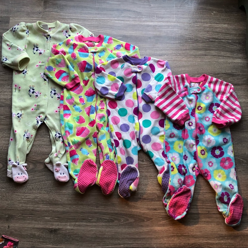 Children’s Place Girls’ Fleece Footie Sleeper Set - Picture 4 of 12